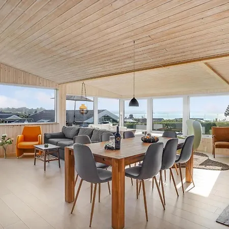 Stunning In With House Sea View * Ronde